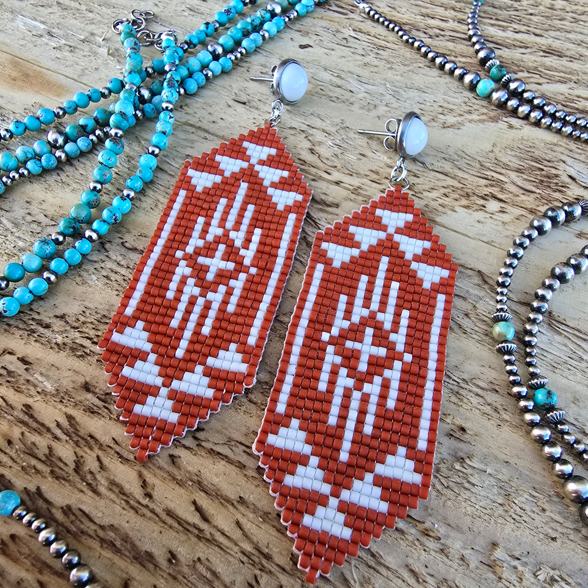 Thick Cinch Beaded Earrings "Terra Cotta"