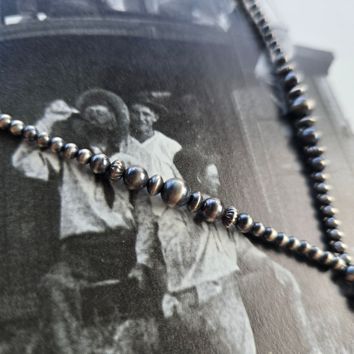 Navajo Pearl Lariat Necklace (16.5")
