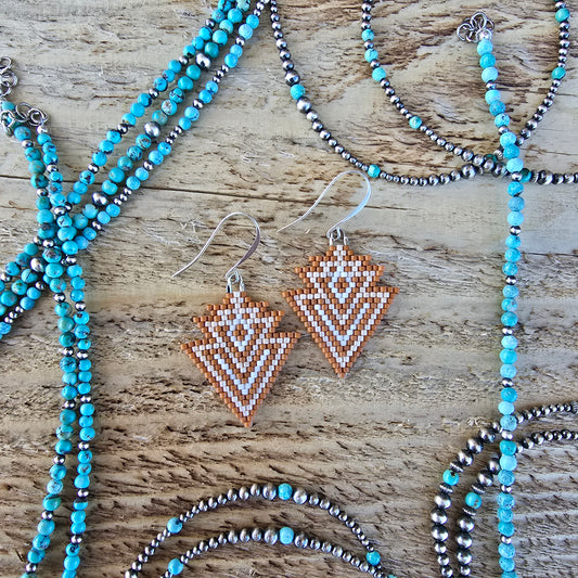 Arrowhead Earrings "Sorrel"