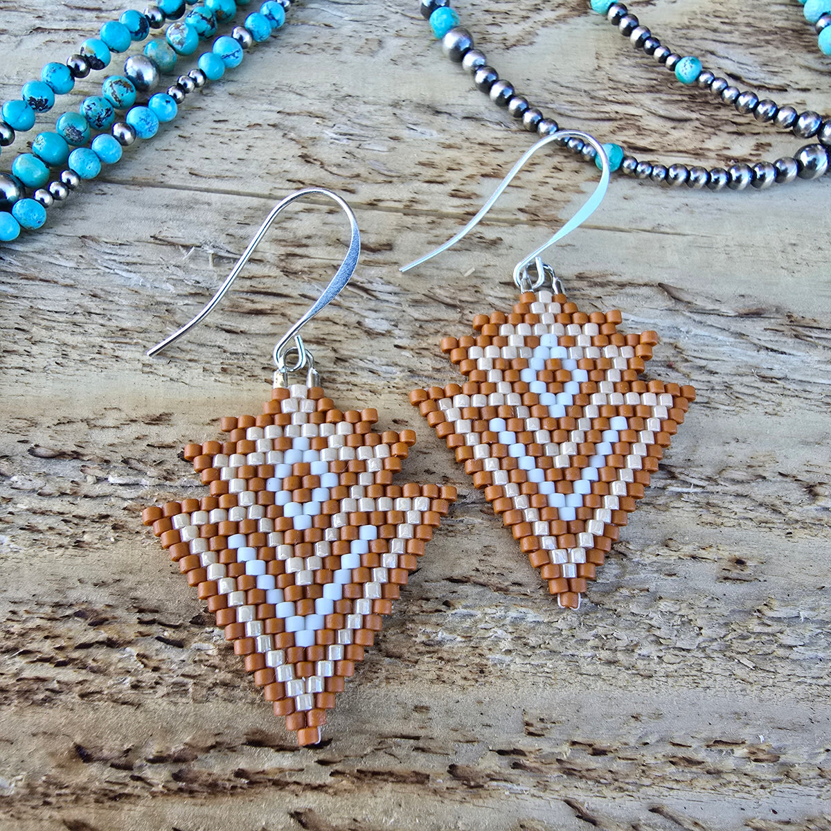 Arrowhead Earrings "Sorrel"