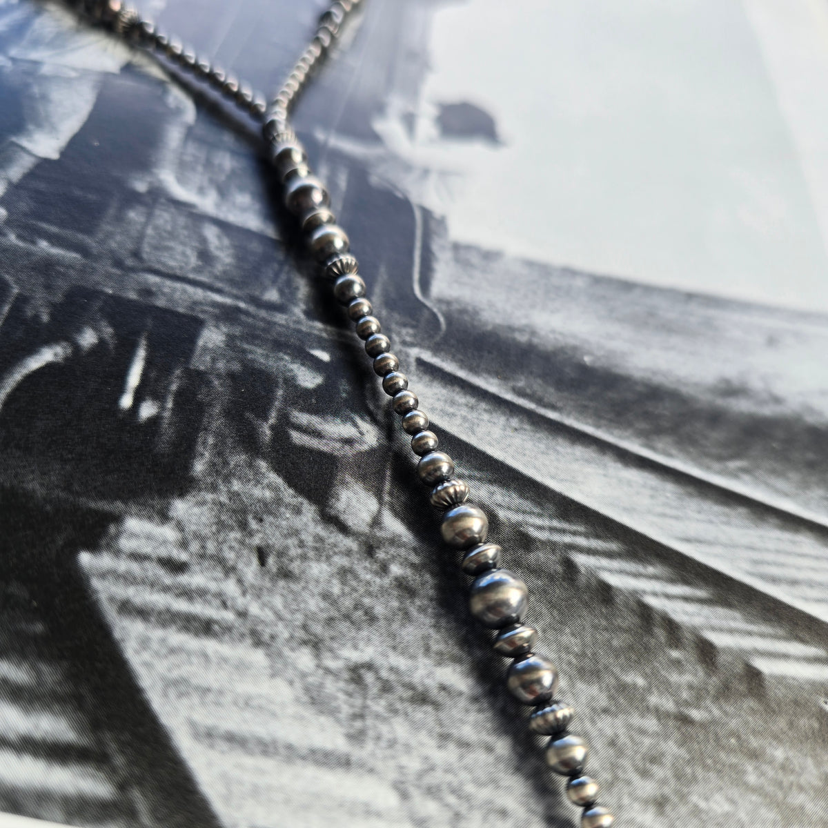 Navajo Pearl Lariat Necklace (16.5")